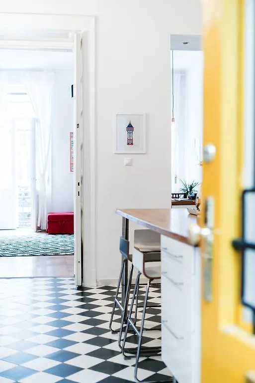 Anker Apartment At Deak Sq. Budapest